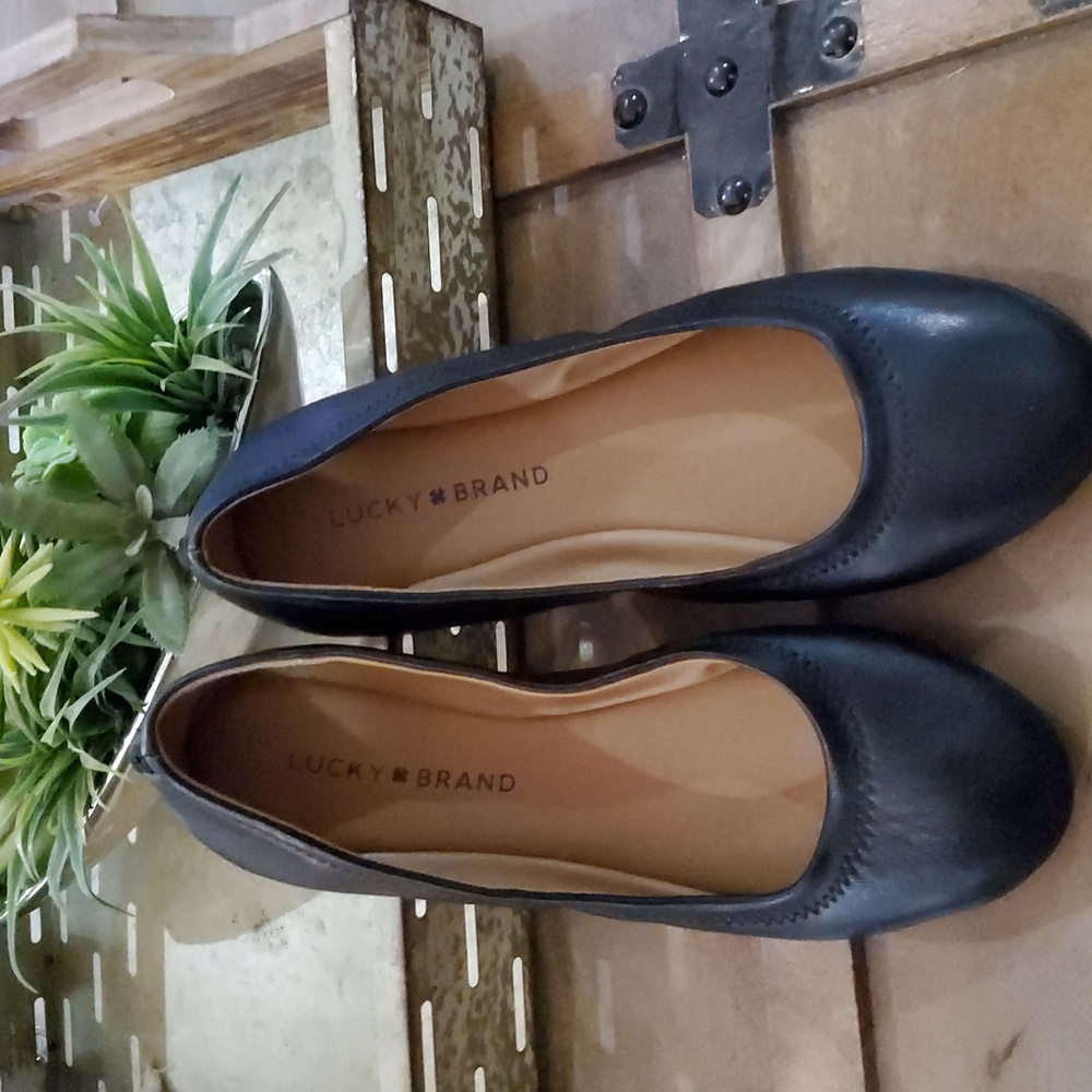 Lucky Brand Emmie Ballet Leather Flats  Size 6.5